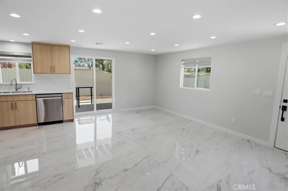 3130 Mount Curve Altadena, CA 91001