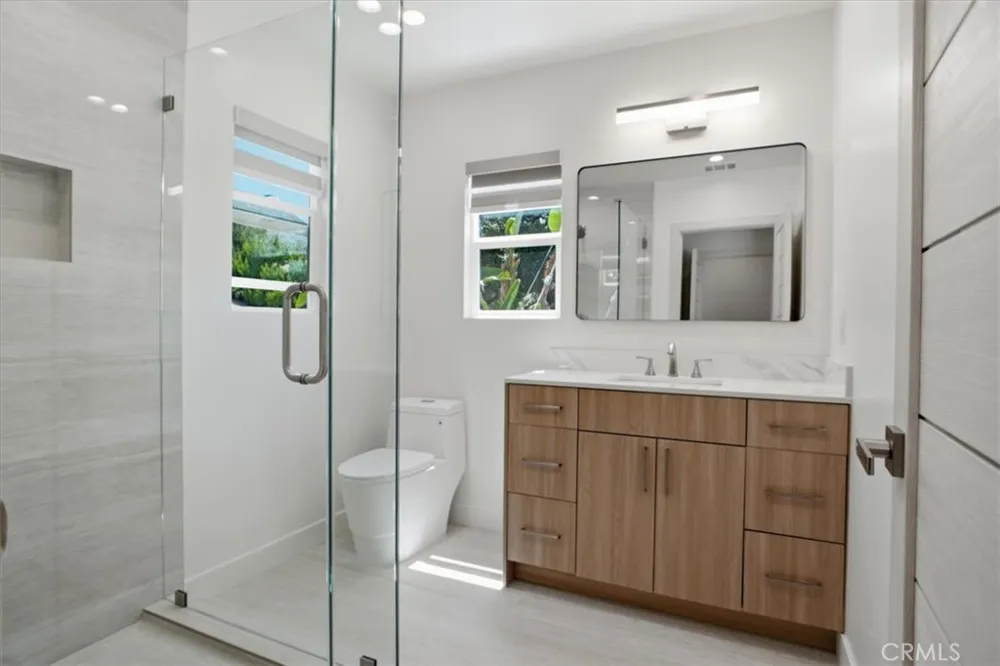 3130 Mount Curve Altadena, CA 91001