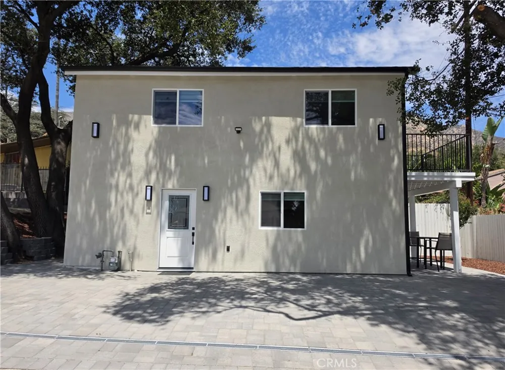 3130 Mount Curve Altadena, CA 91001