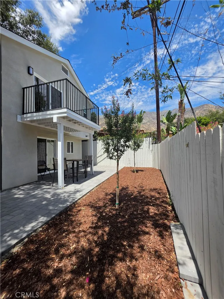 3130 Mount Curve Altadena, CA 91001