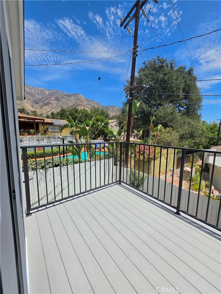 3130 Mount Curve Altadena, CA 91001