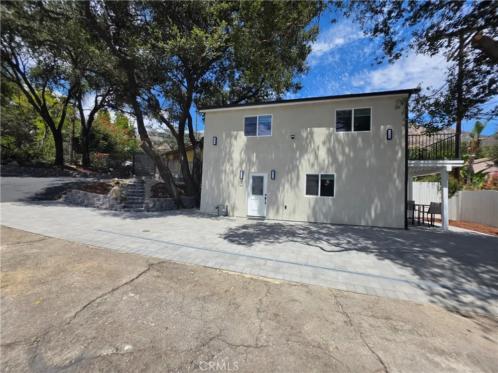 3130 Mount Curve Altadena, CA 91001