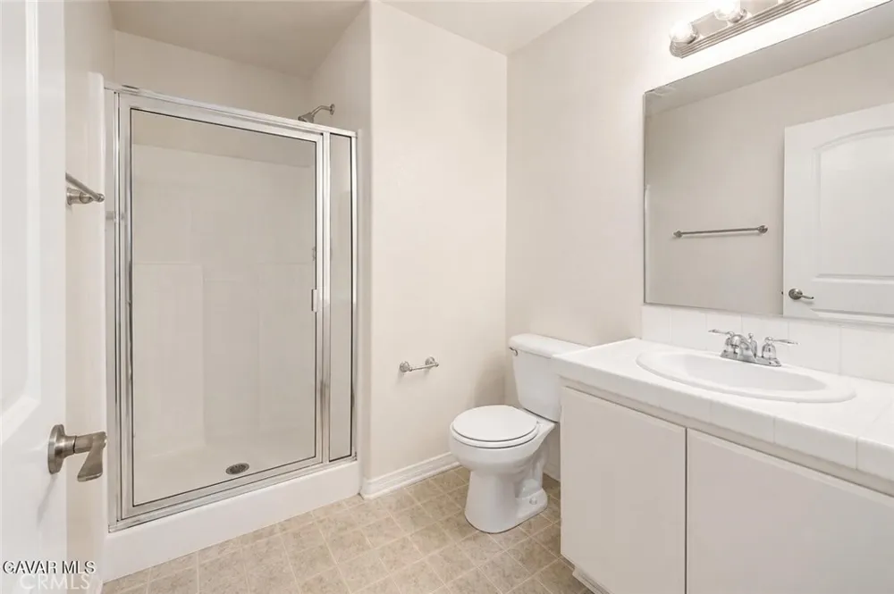 2518 E Avenue K2 Lancaster, CA 93535