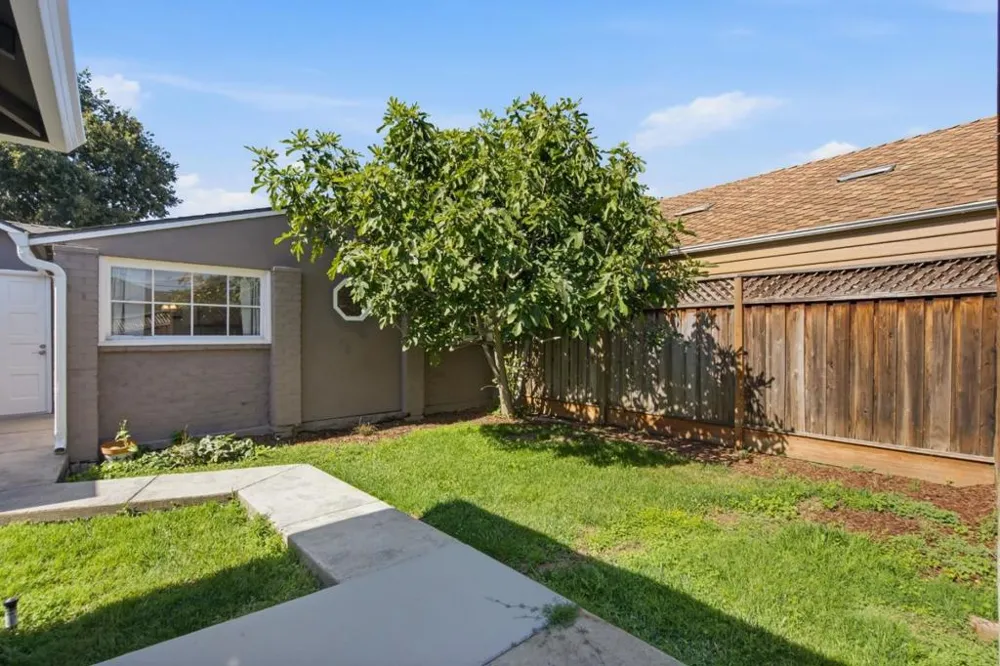 2268 Maywood Avenue San Jose, CA 95128