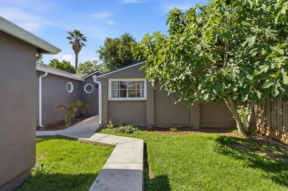 2268 Maywood Avenue San Jose, CA 95128