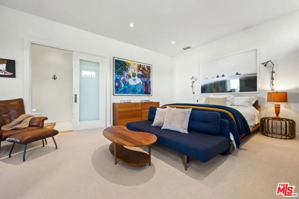 24685 Pacific Coast Highway Malibu, CA 90265