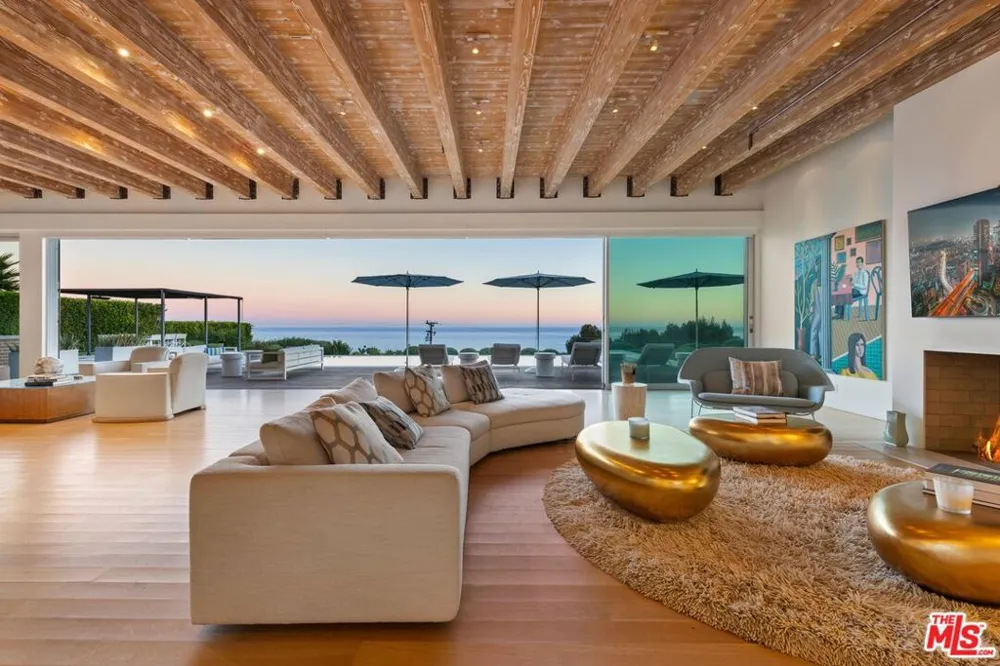 24685 Pacific Coast Highway Malibu, CA 90265