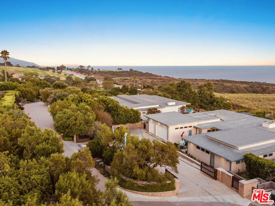 24685 Pacific Coast Highway Malibu, CA 90265