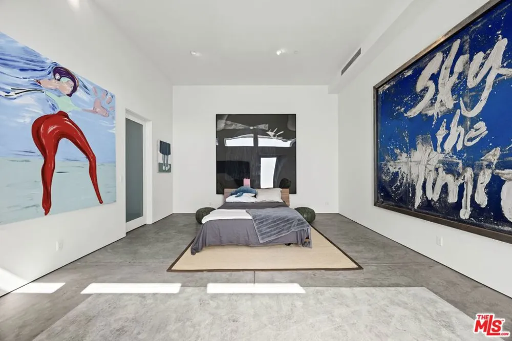 24685 Pacific Coast Highway Malibu, CA 90265