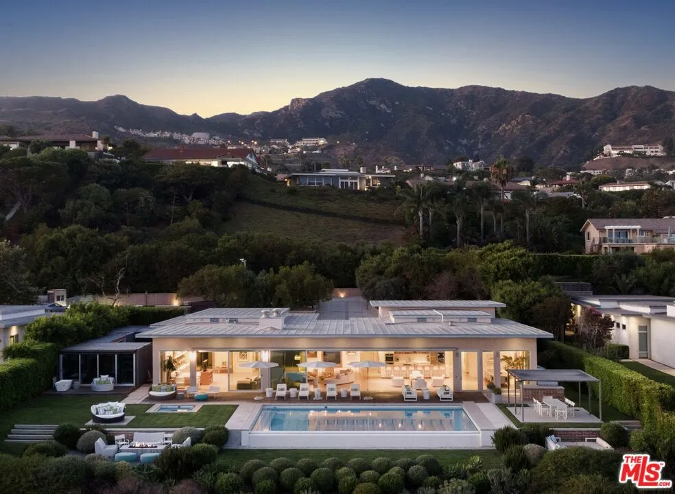24685 Pacific Coast Highway Malibu, CA 90265