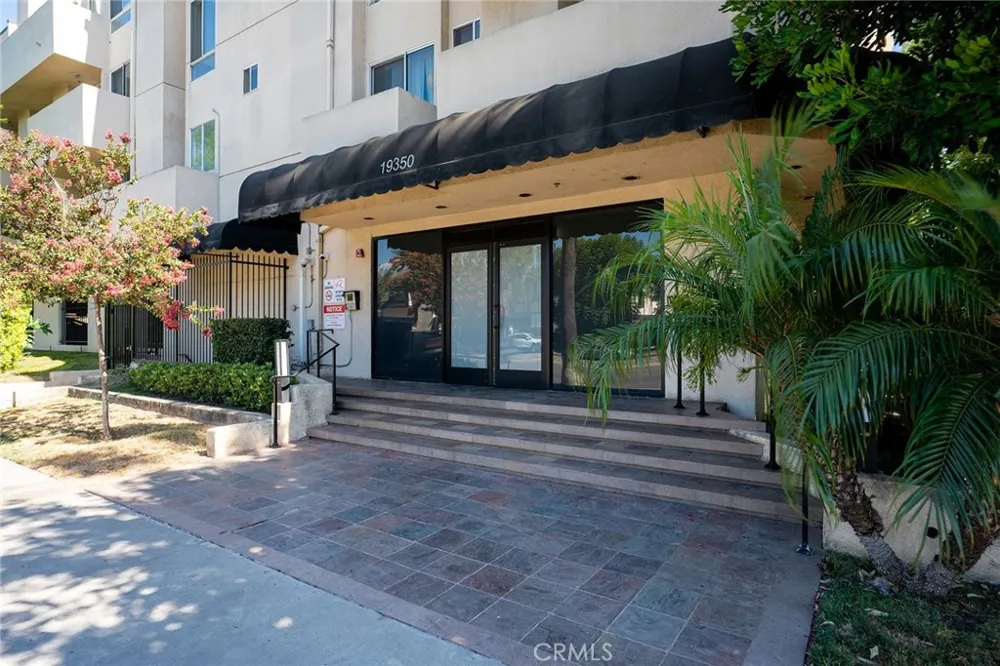 19350 Sherman Way #139 Reseda, CA 91335