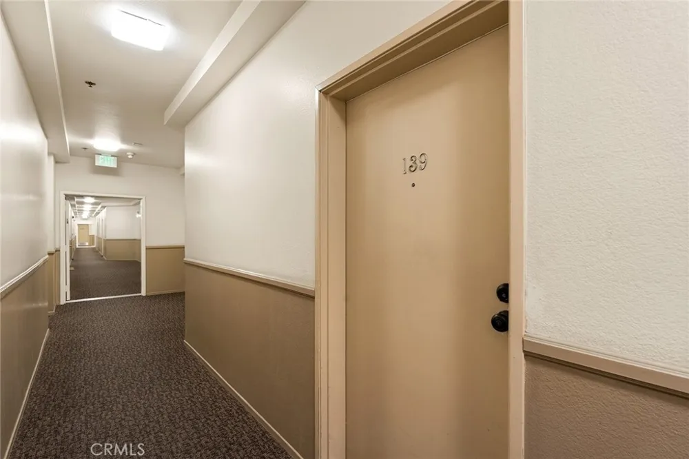 19350 Sherman Way #139 Reseda, CA 91335
