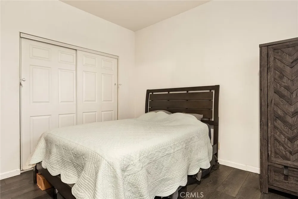 19350 Sherman Way #139 Reseda, CA 91335