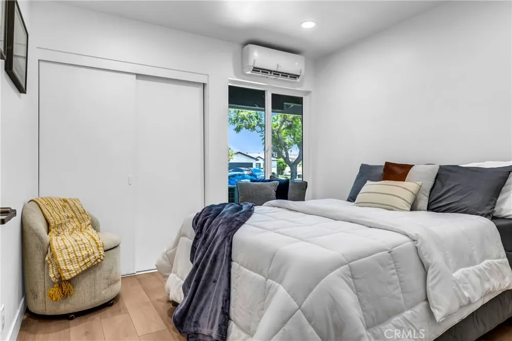 11610 Gonsalves Cerritos, CA 90703