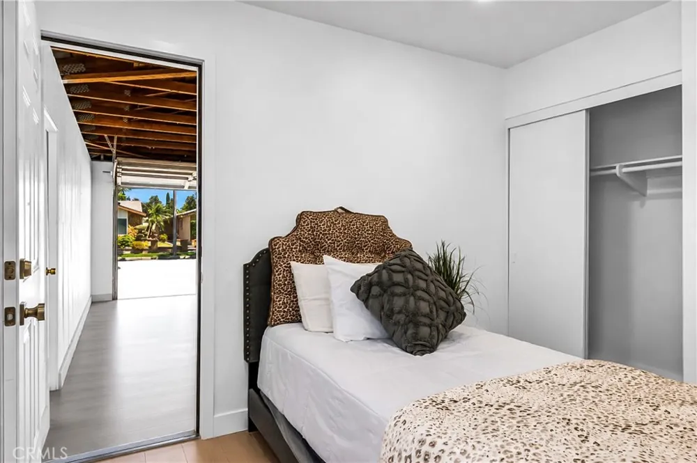 11610 Gonsalves Cerritos, CA 90703