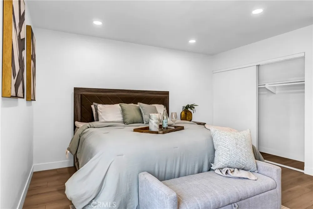 11610 Gonsalves Cerritos, CA 90703
