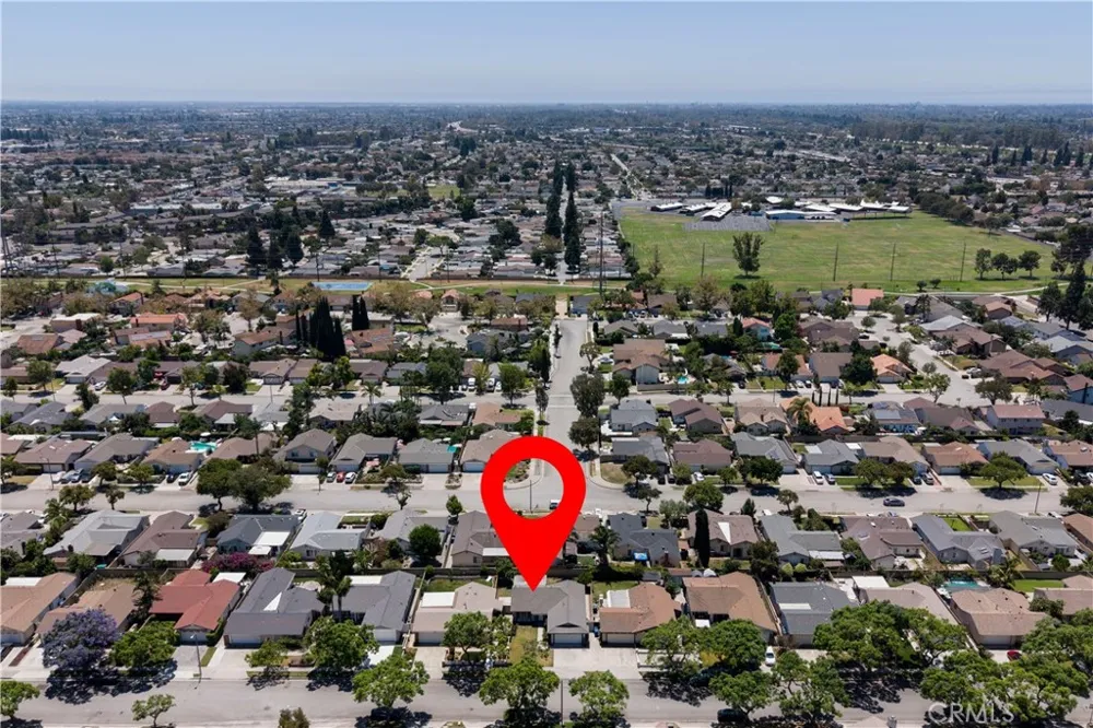 11610 Gonsalves Cerritos, CA 90703