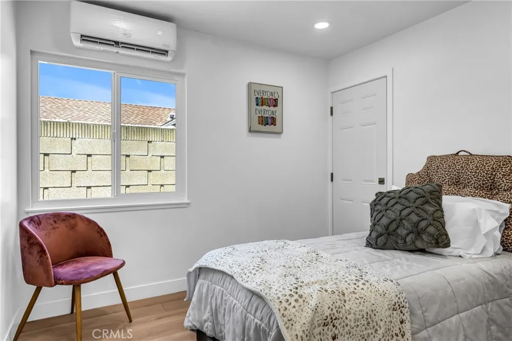 11610 Gonsalves Cerritos, CA 90703