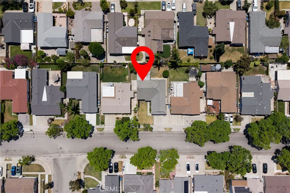 11610 Gonsalves Cerritos, CA 90703