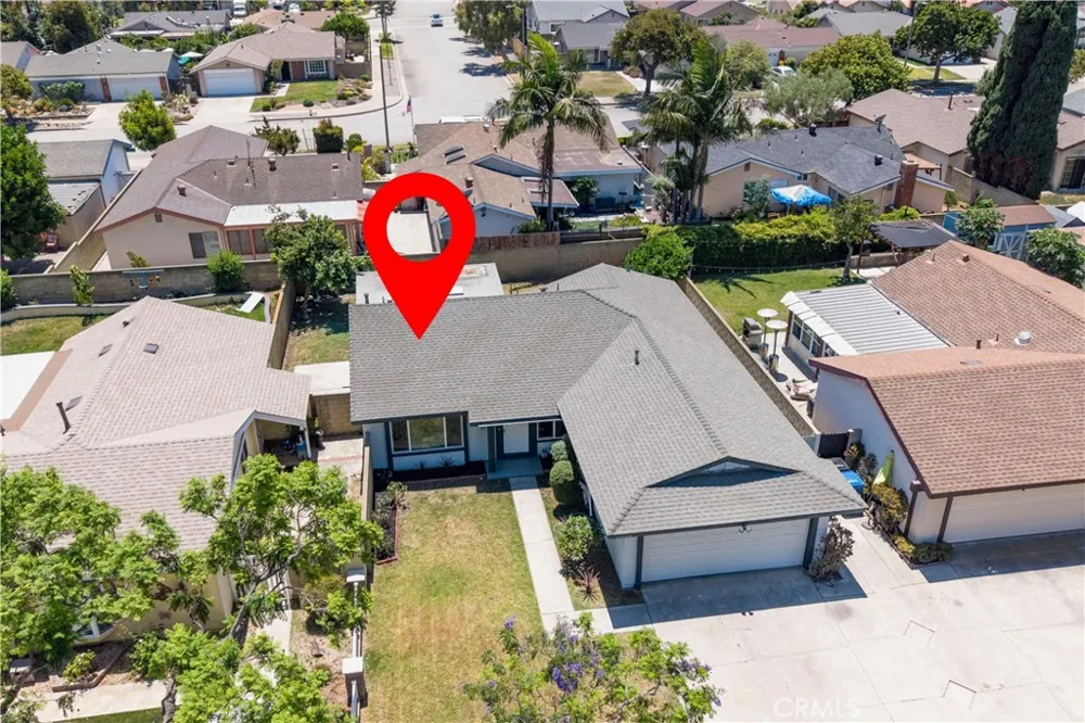 11610 Gonsalves Cerritos, CA 90703
