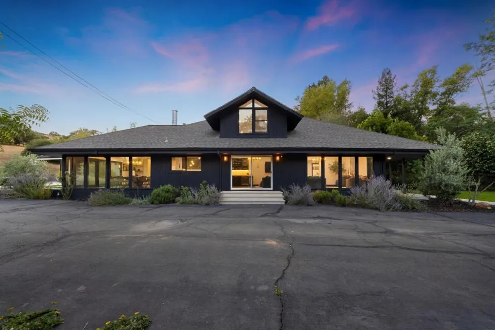1195 Partrick Road Napa, CA 94558