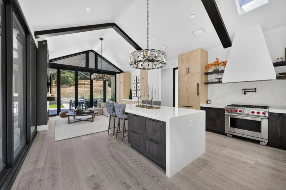 1195 Partrick Road Napa, CA 94558