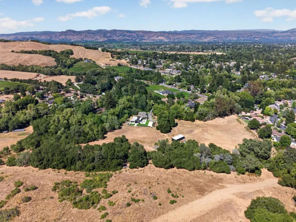 1195 Partrick Road Napa, CA 94558