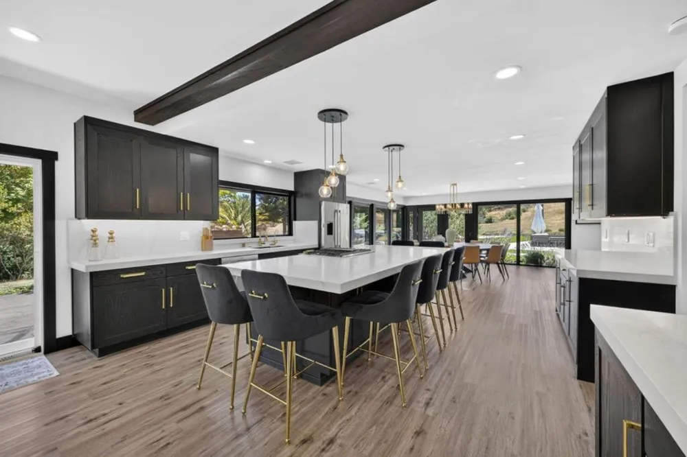 1195 Partrick Road Napa, CA 94558