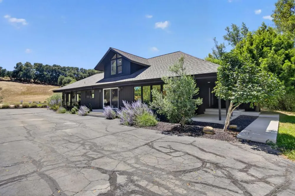 1195 Partrick Road Napa, CA 94558