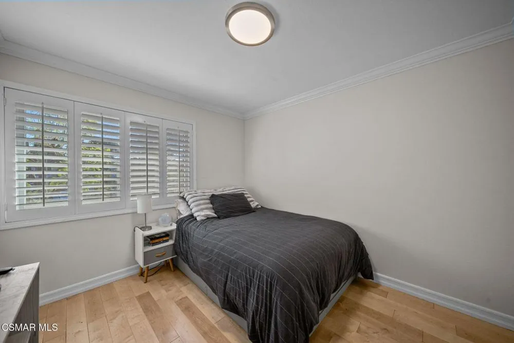 30729 Lakefront Drive Agoura Hills, CA 91301