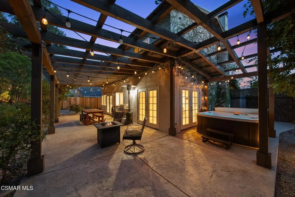 30729 Lakefront Drive Agoura Hills, CA 91301