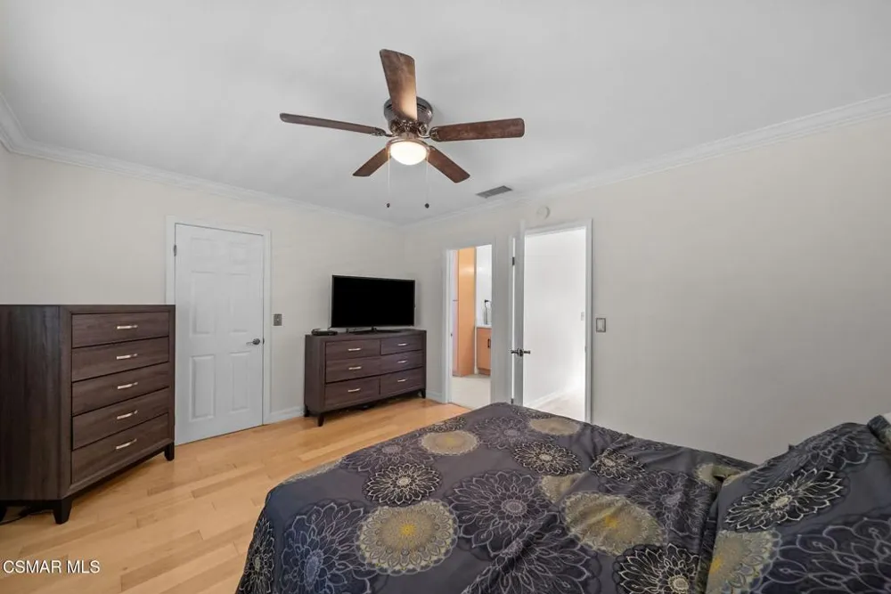30729 Lakefront Drive Agoura Hills, CA 91301