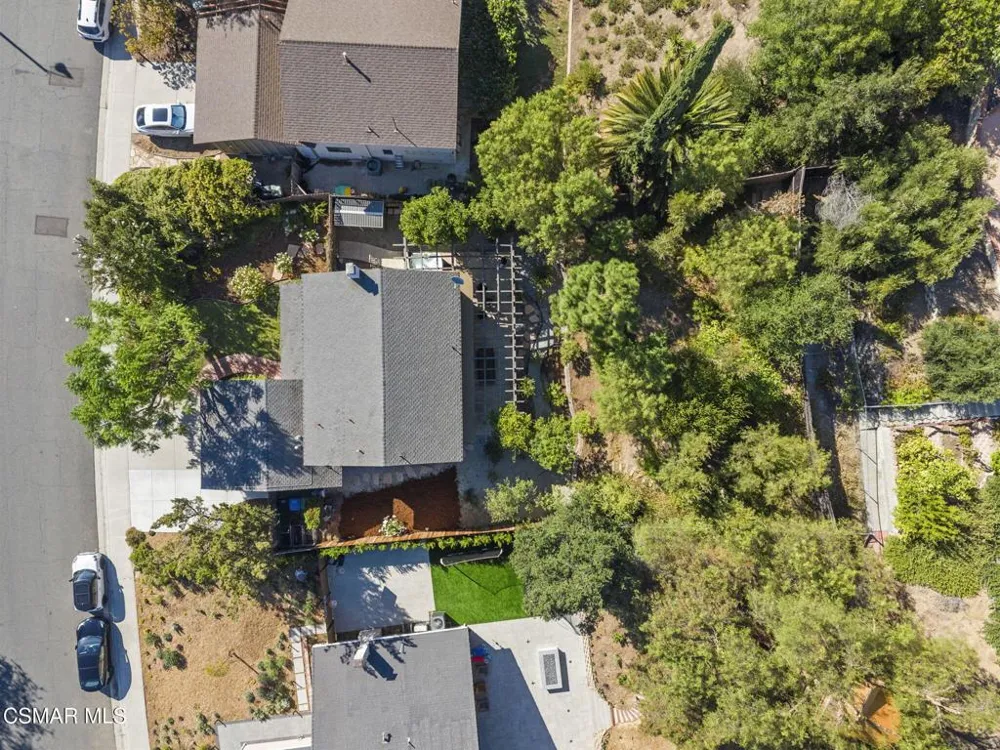 30729 Lakefront Drive Agoura Hills, CA 91301
