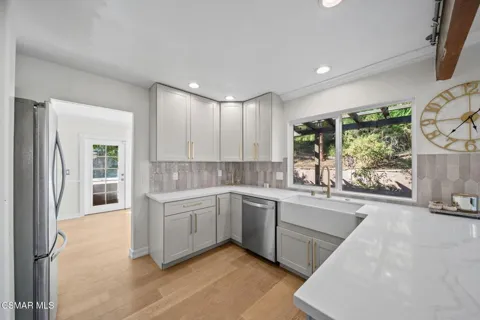 30729 Lakefront Drive