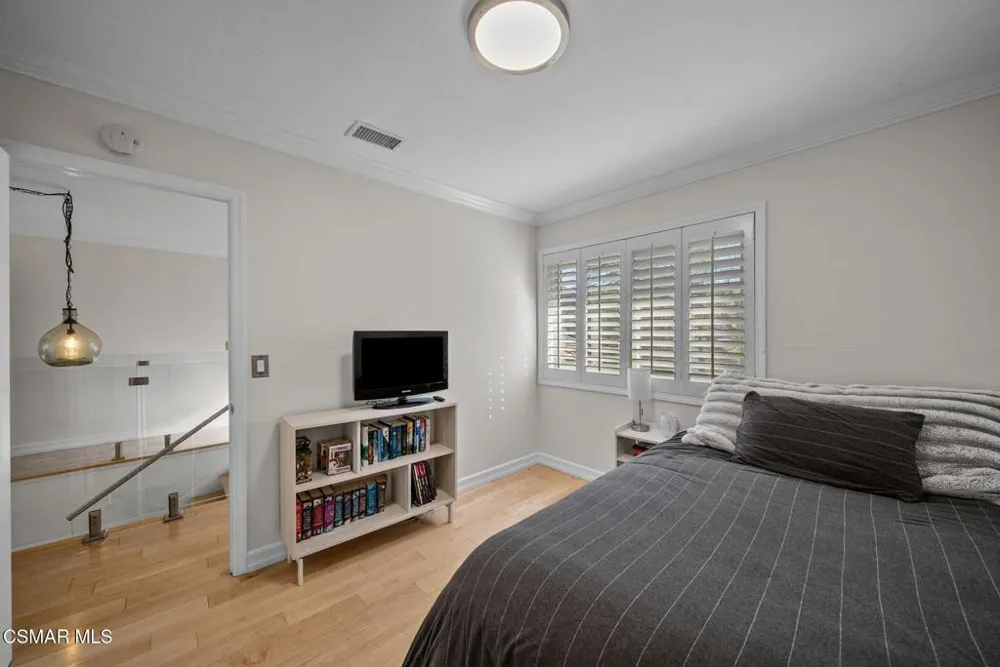 30729 Lakefront Drive Agoura Hills, CA 91301