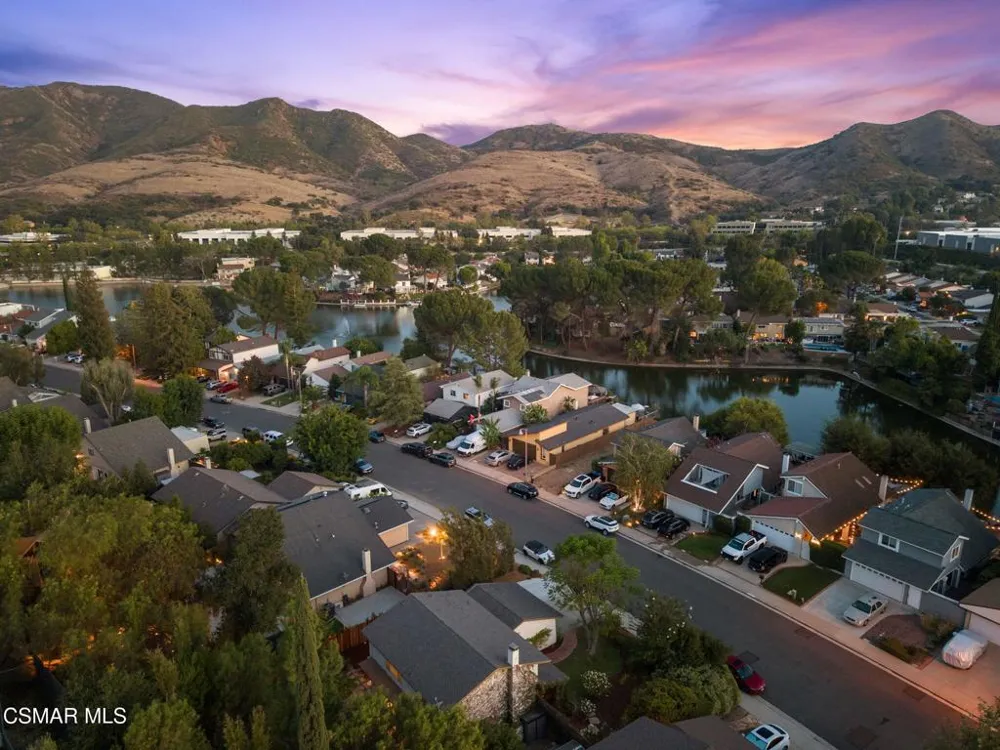 30729 Lakefront Drive Agoura Hills, CA 91301