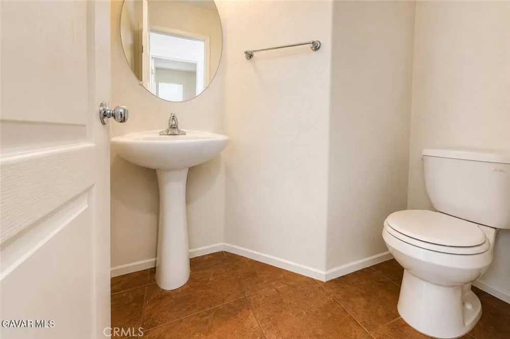 45108 Palm Lane Lancaster, CA 93535