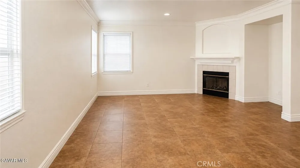 45108 Palm Lane Lancaster, CA 93535