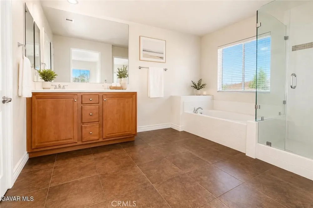 45108 Palm Lane Lancaster, CA 93535