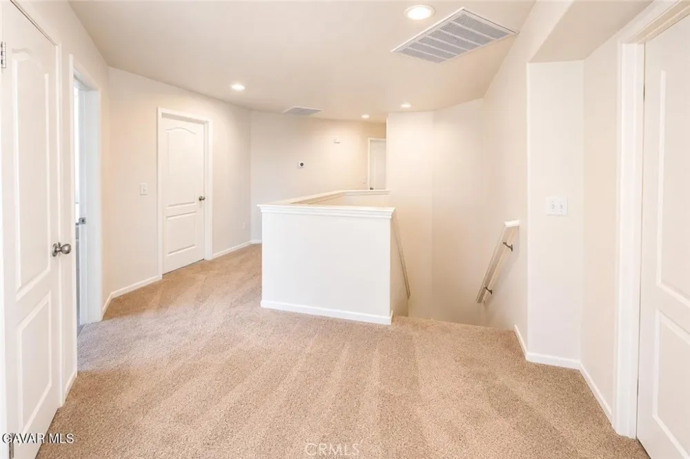 45108 Palm Lane Lancaster, CA 93535