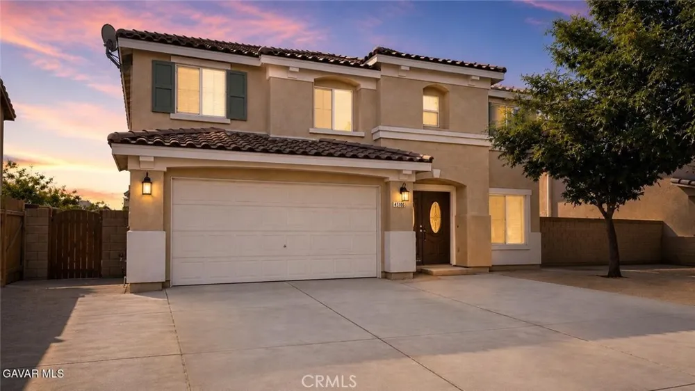 45108 Palm Lane Lancaster, CA 93535