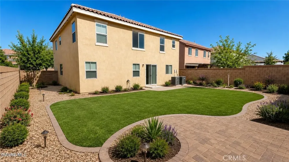 45108 Palm Lane Lancaster, CA 93535