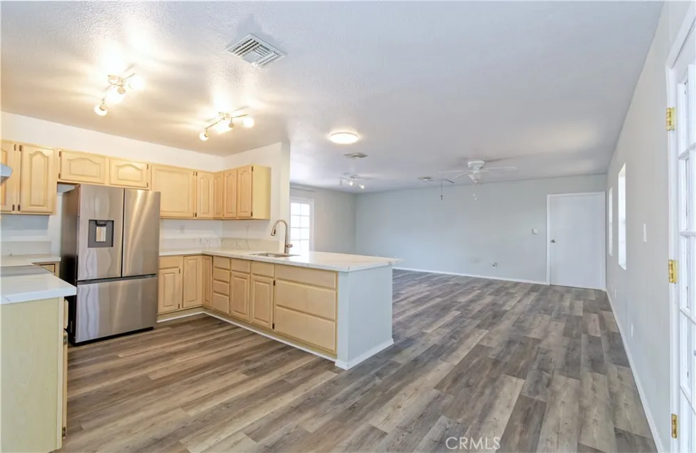 461 Palm Blythe, CA 92225