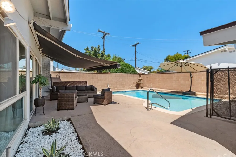 13543 Biola La Mirada, CA 90638