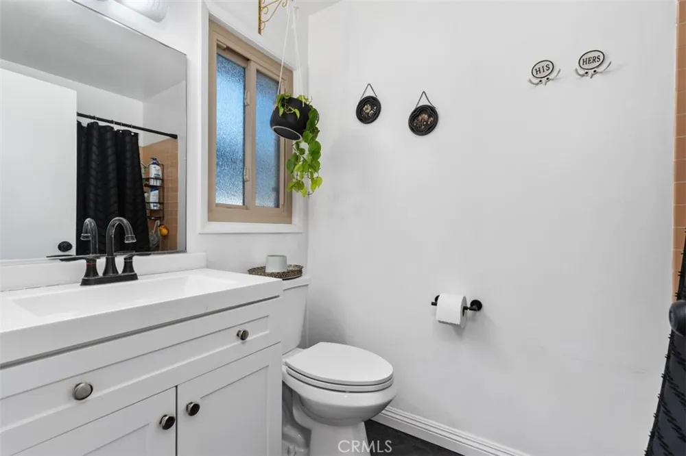 13543 Biola La Mirada, CA 90638