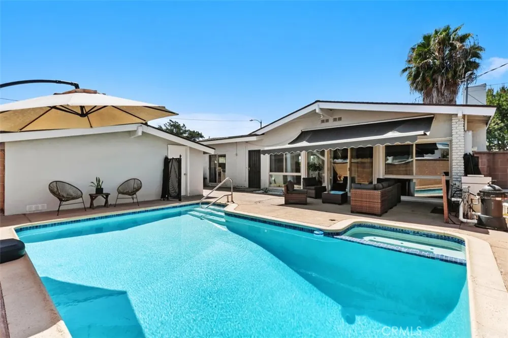13543 Biola La Mirada, CA 90638