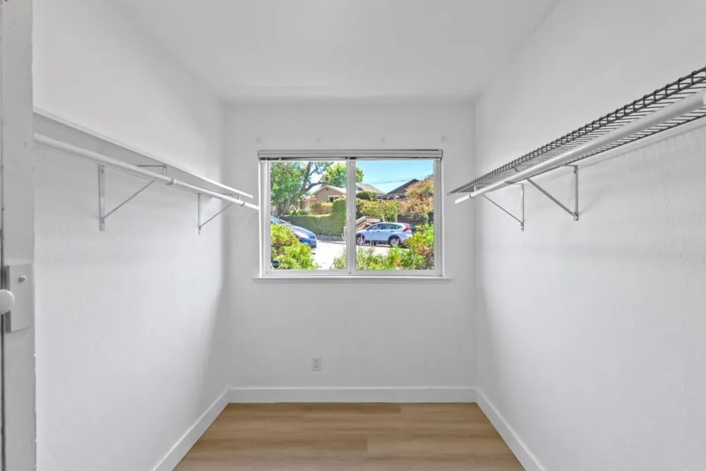 525 Riverview Drive Capitola, CA 95010