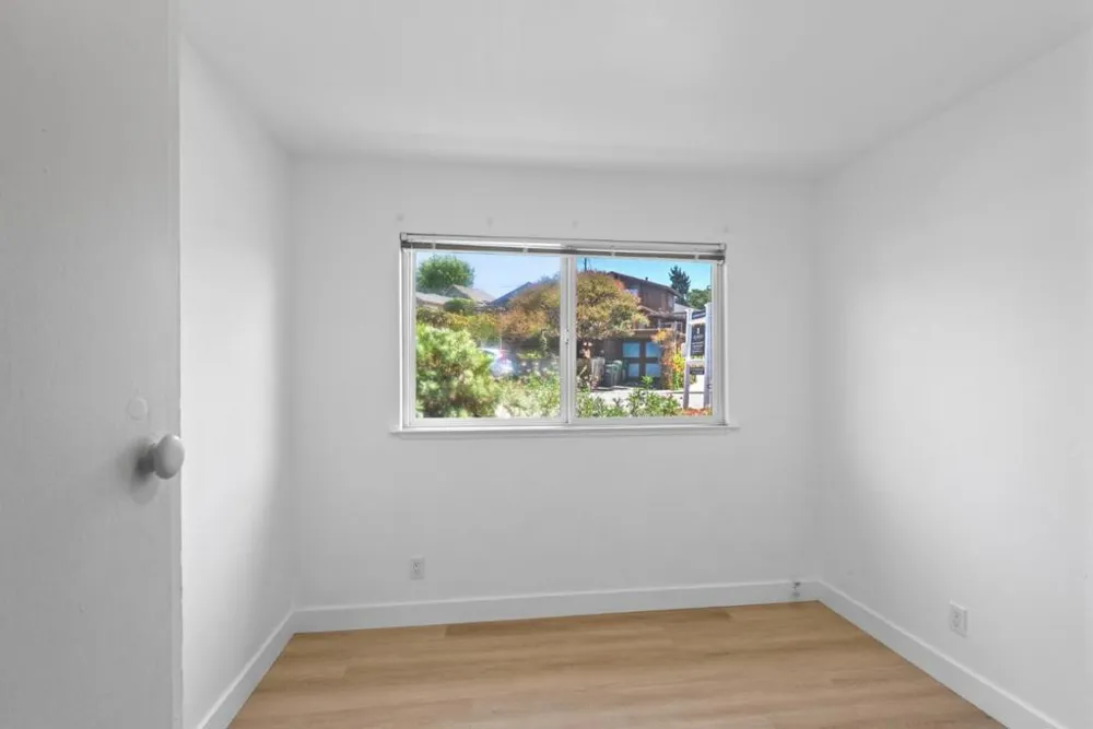 525 Riverview Drive Capitola, CA 95010