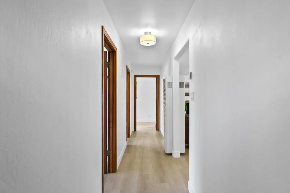 525 Riverview Drive Capitola, CA 95010