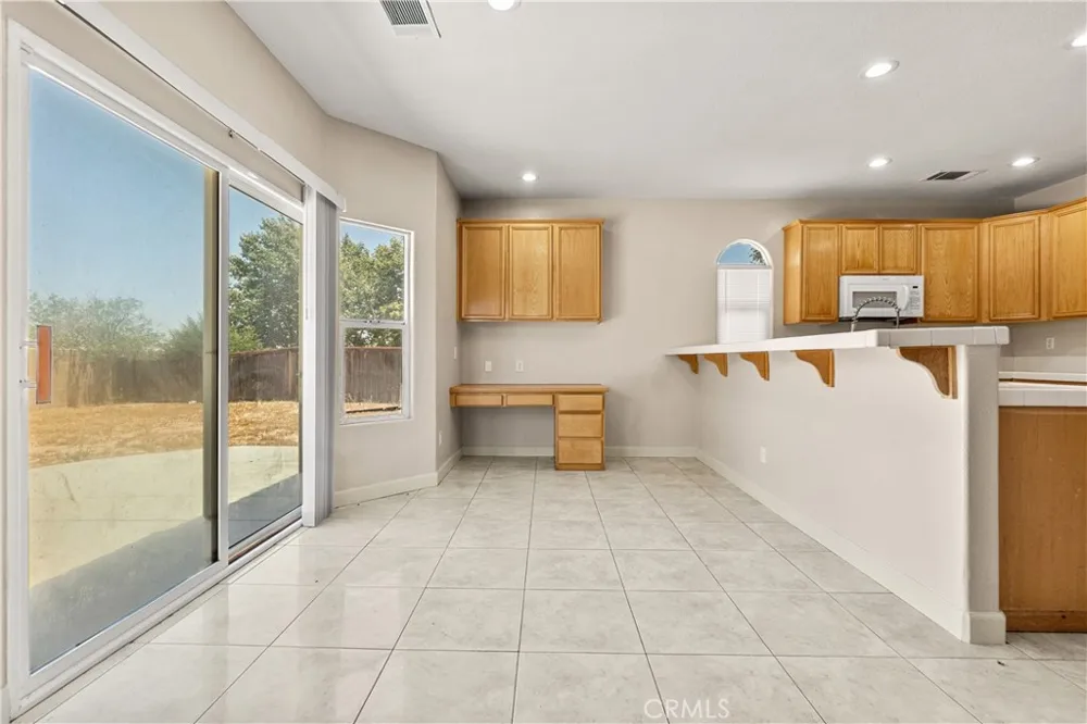 13680 Summit View Street Hesperia, CA 92344